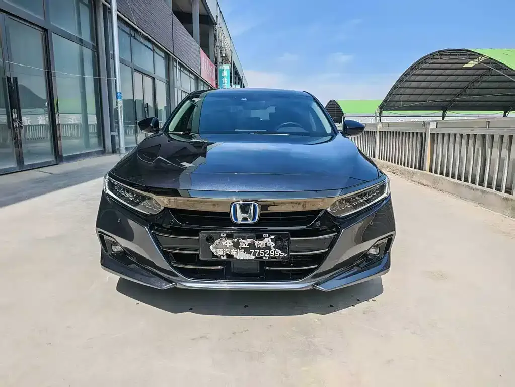 Honda Accord — фото 5