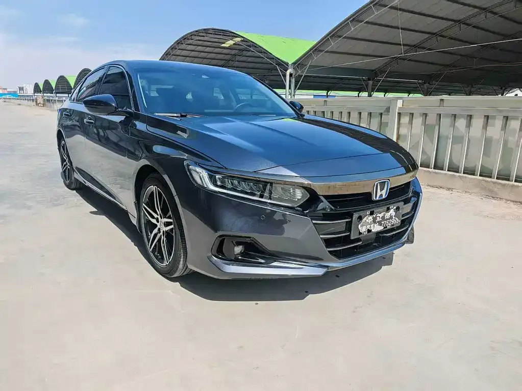 Honda Accord — фото 4