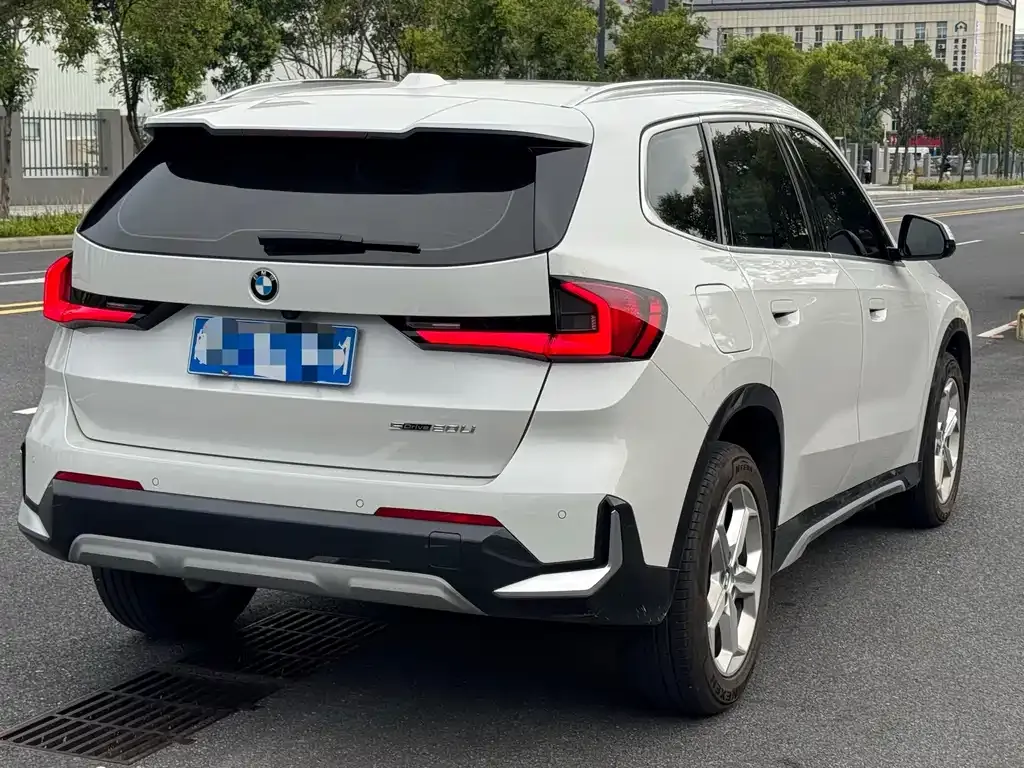 BMW X1 — фото 4