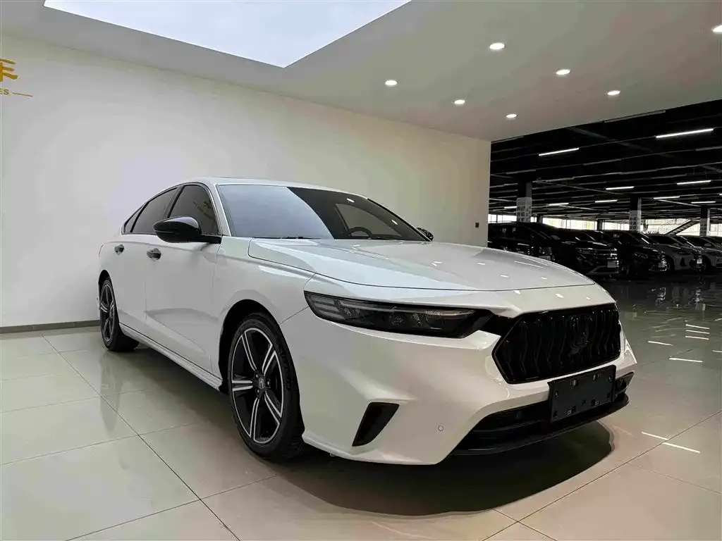 Honda Inspire 2024 из CN, фото 2