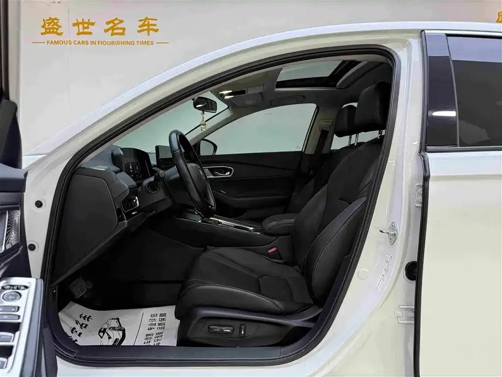 Honda Inspire 2024 из CN, фото 8