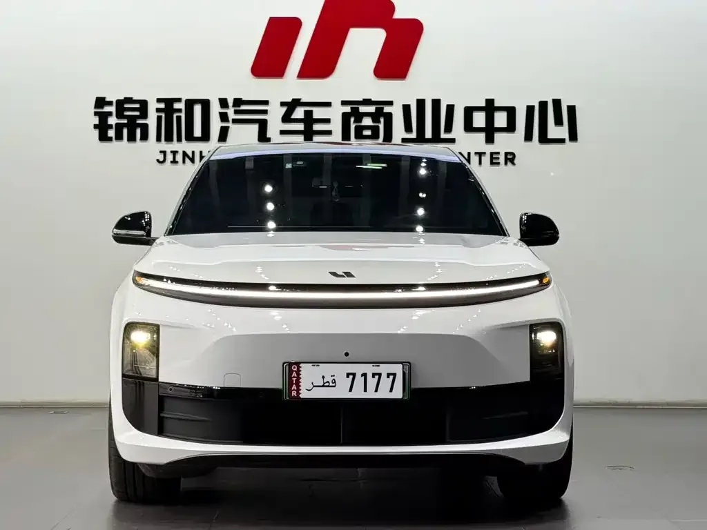 Li Auto L6