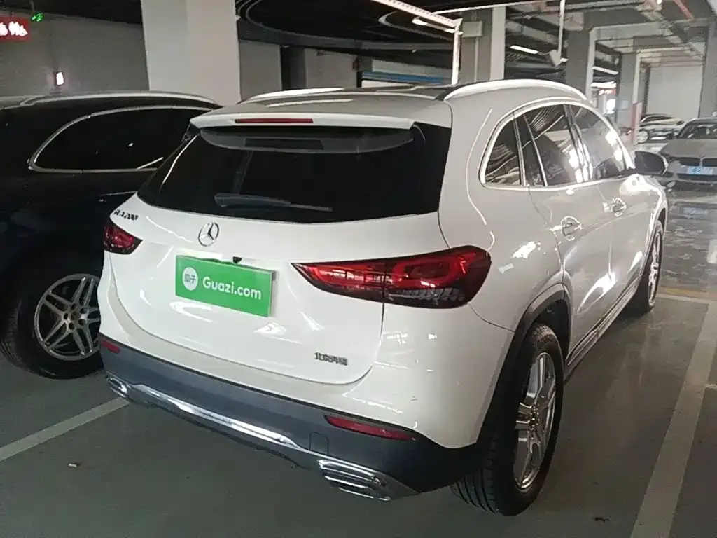 Mercedes-Benz GLA — фото 10