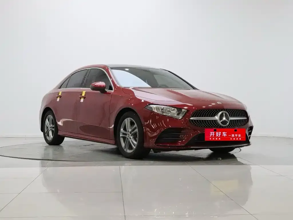 Mercedes-Benz A-Class — фото 3