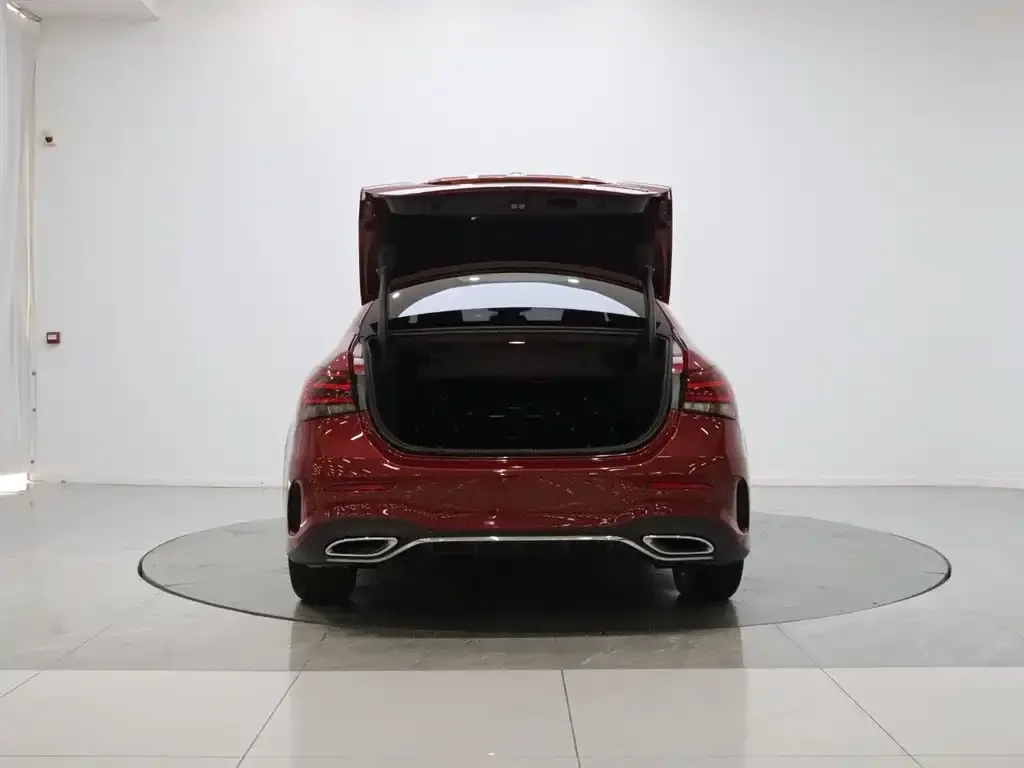 Mercedes-Benz A-Class — фото 10
