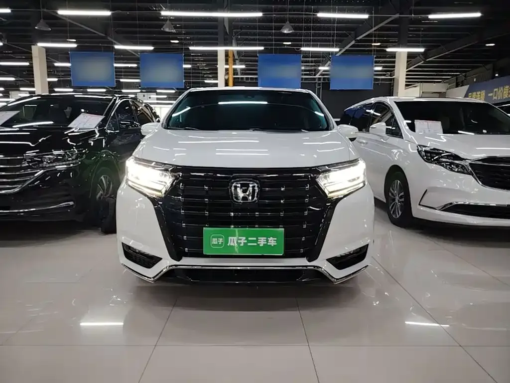 Honda Elysion — фото 10
