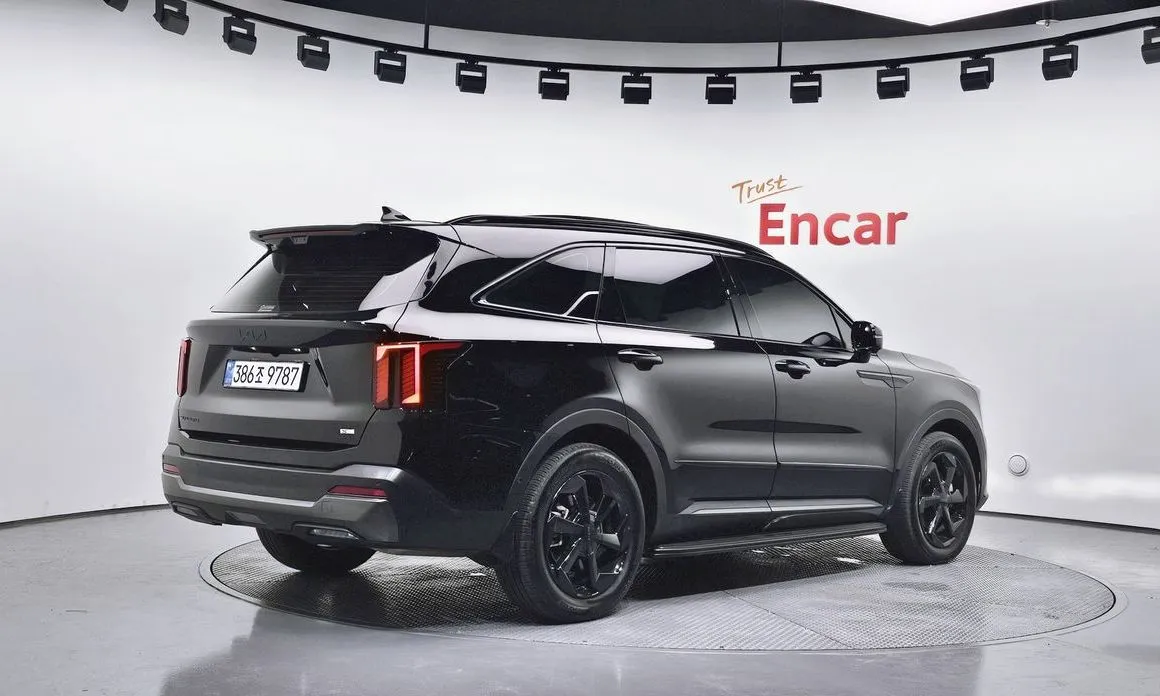 Kia Sorento — фото 4