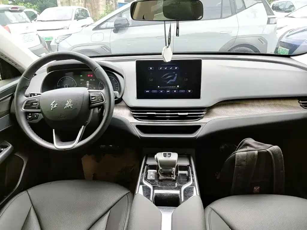 Hongqi E-QM5 2023 из CN, фото 3