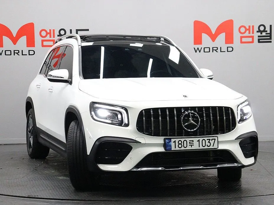 Mercedes-Benz GLB-Class — фото 8