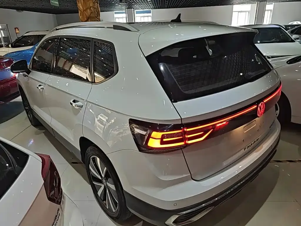 Volkswagen Tharu — фото 9