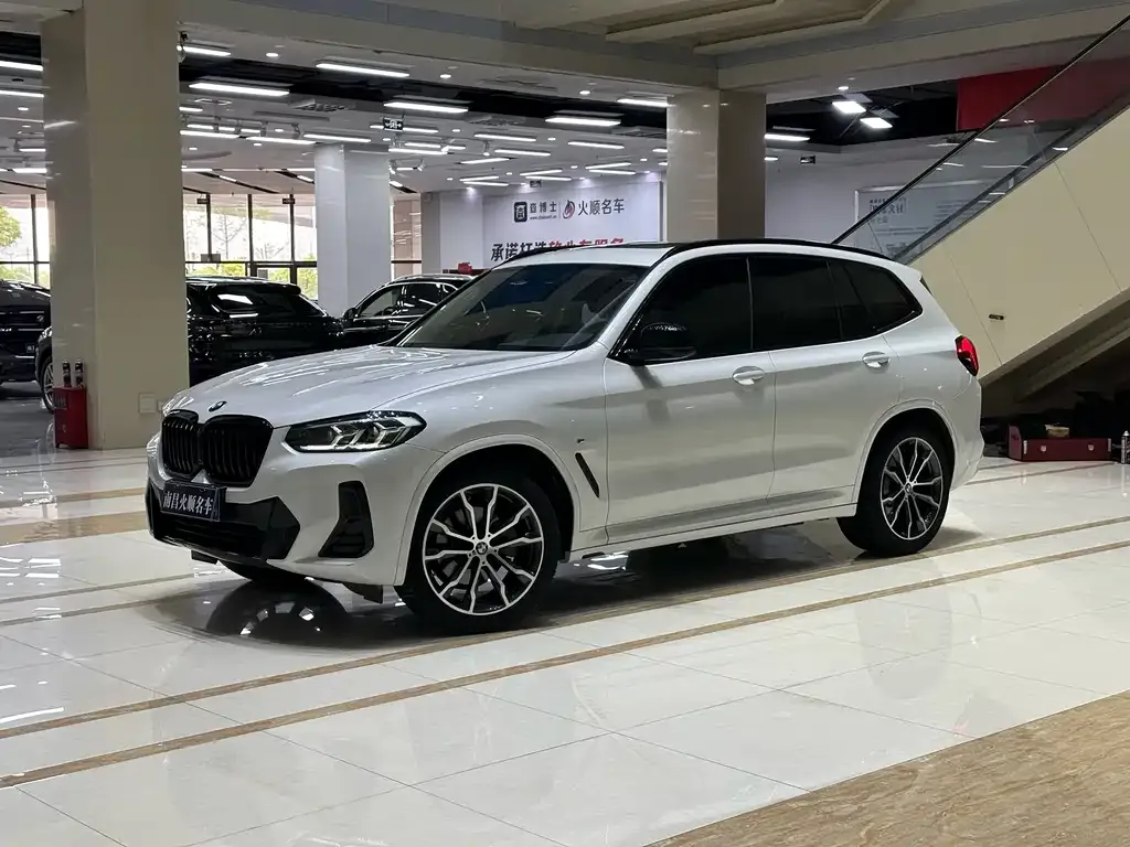 BMW X3 — фото 1