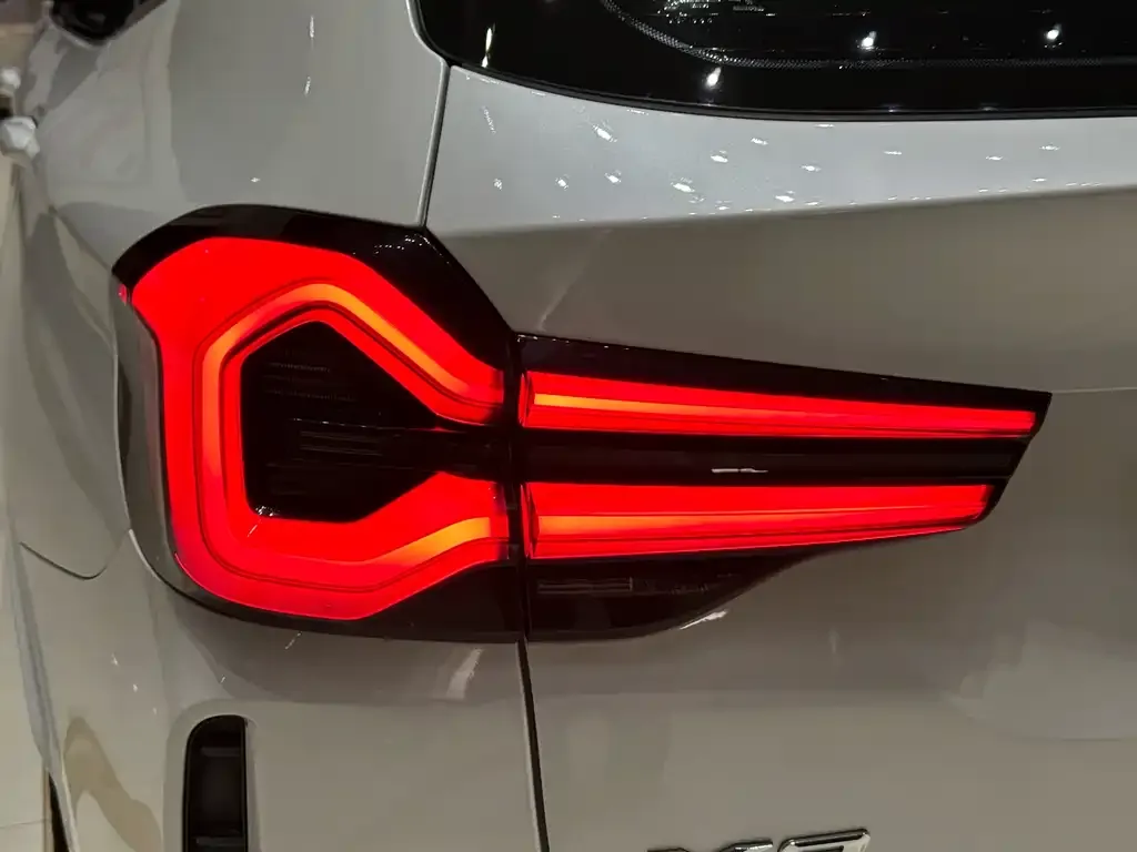 BMW X3 — фото 2