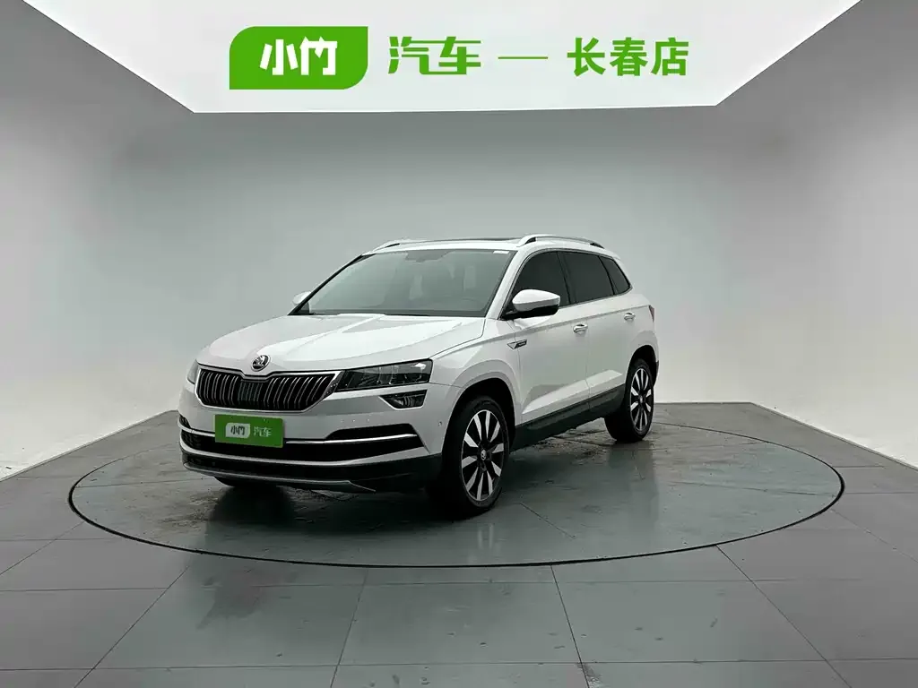Skoda Karoq — фото 1
