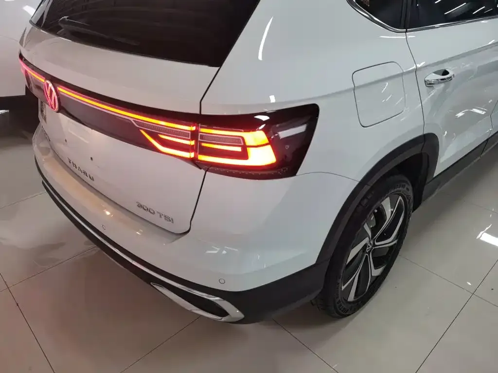 Volkswagen Tharu — фото 4