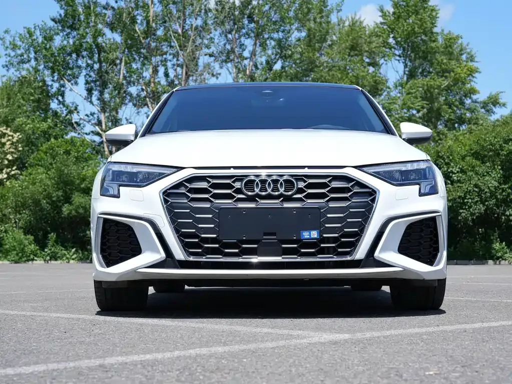 Audi A3 — фото 8