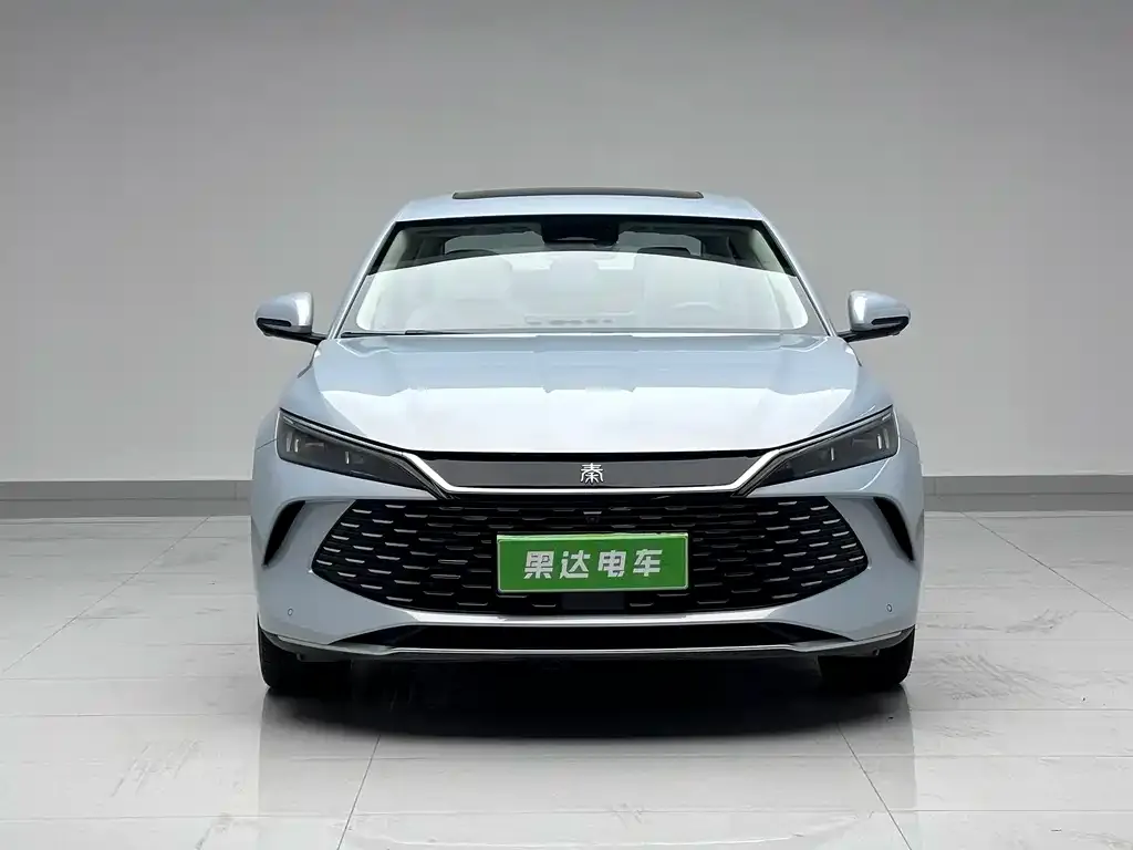 BYD Qin L — фото 4