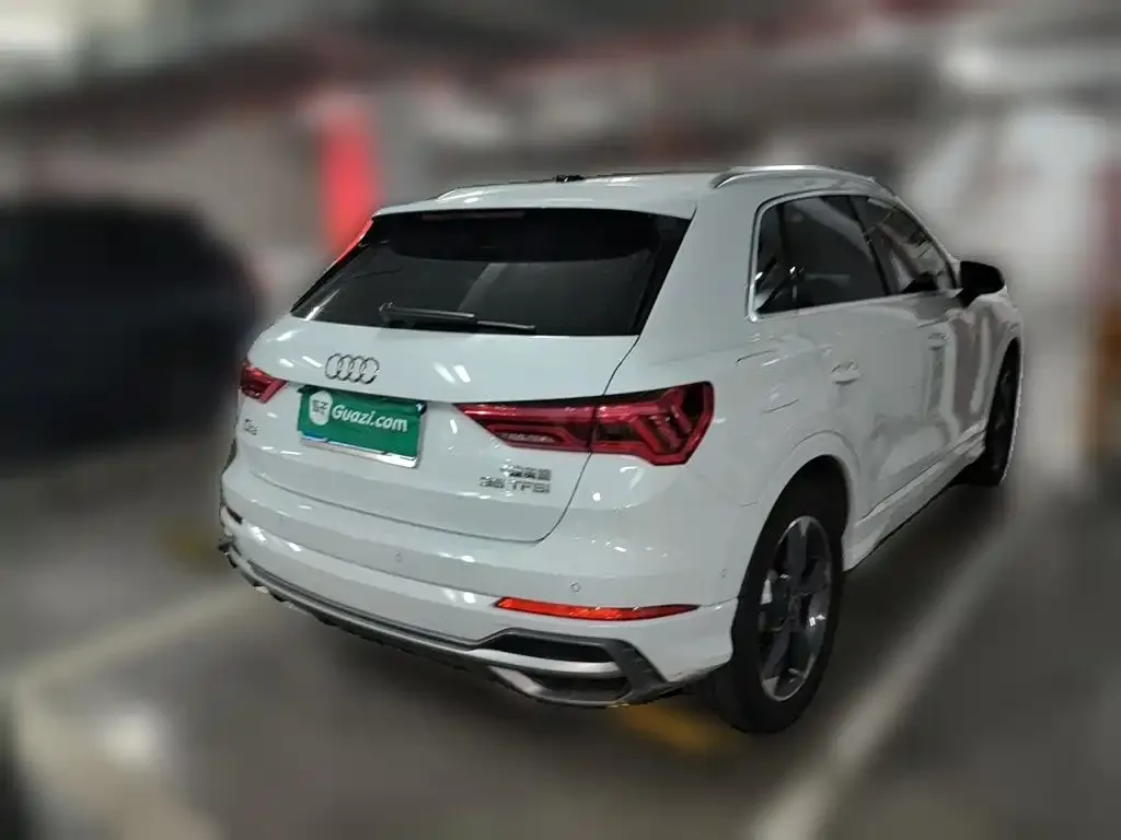 Audi Q3 — фото 4