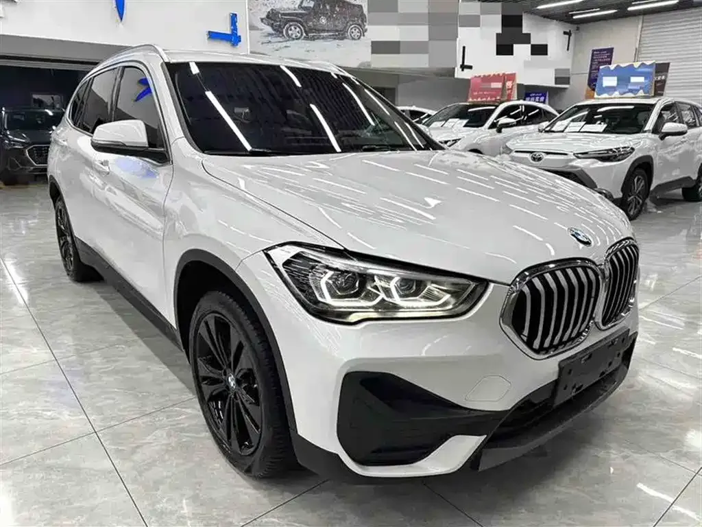 BMW X1 — фото 4