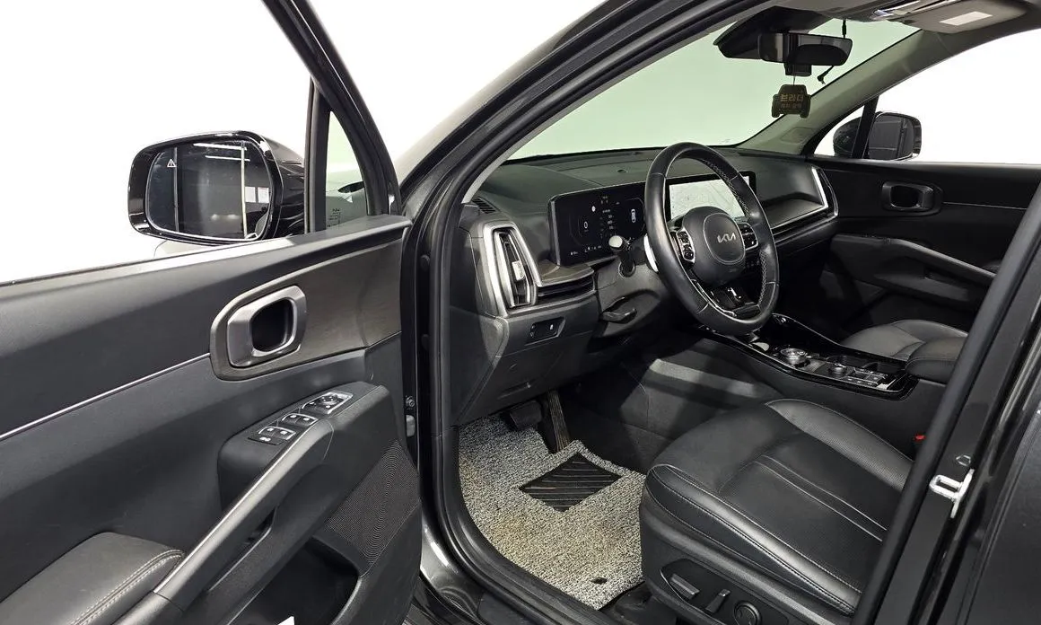 Kia Sorento — фото 5