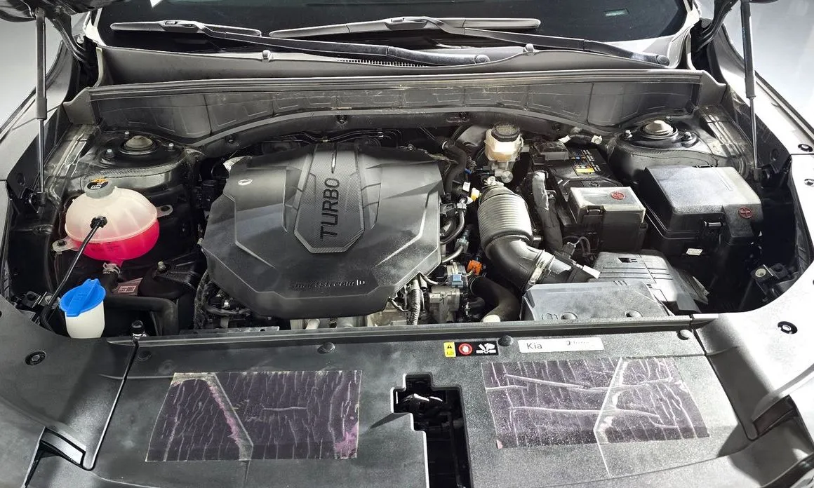 Kia Sorento — фото 10