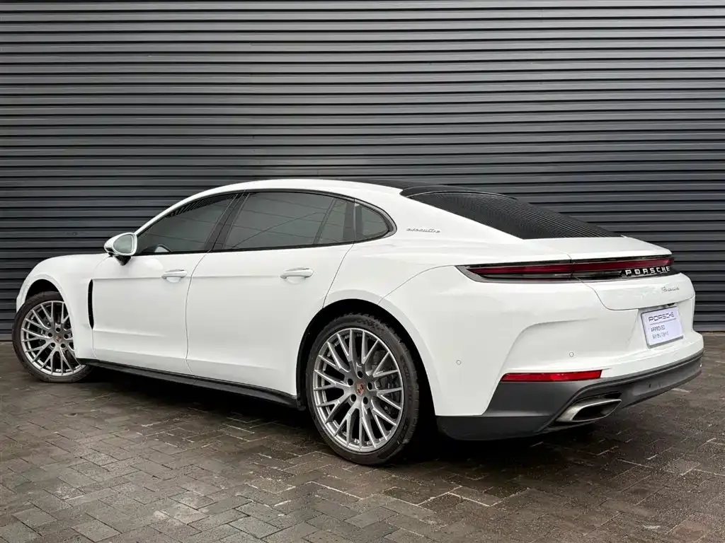 Porsche Panamera — фото 6