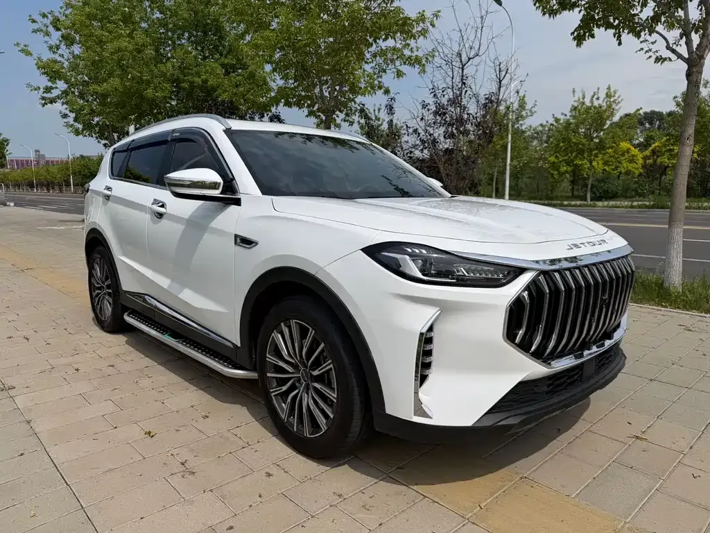 Jetour X70 PLUS — фото 10