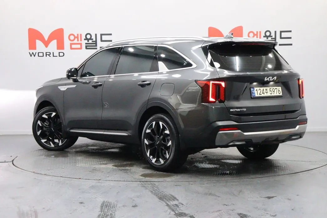 Kia Sorento — фото 4