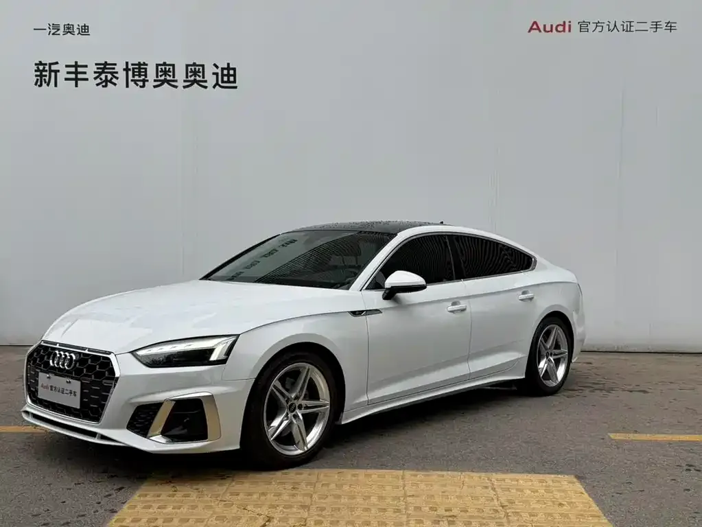 Audi A5 (Import) — фото 1