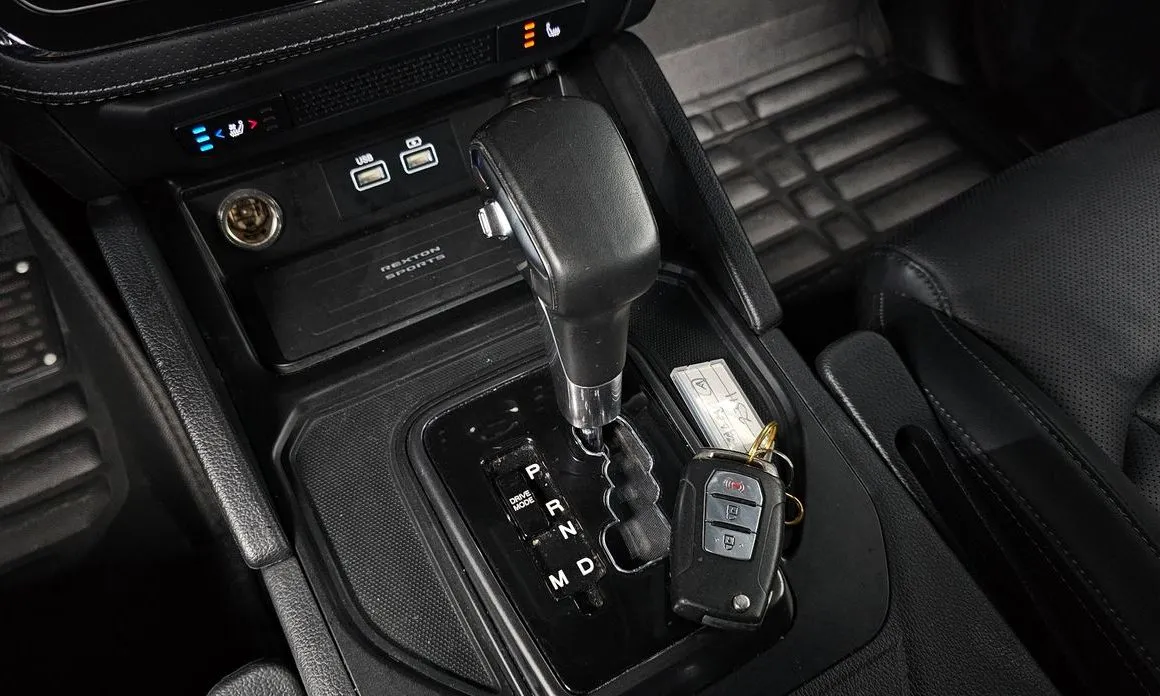 KG Mobility (Ssangyong) Rexton — фото 10