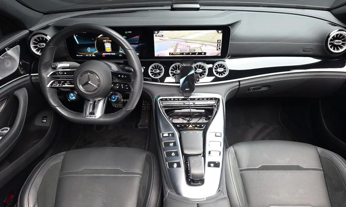 Mercedes-Benz AMG GT — фото 5