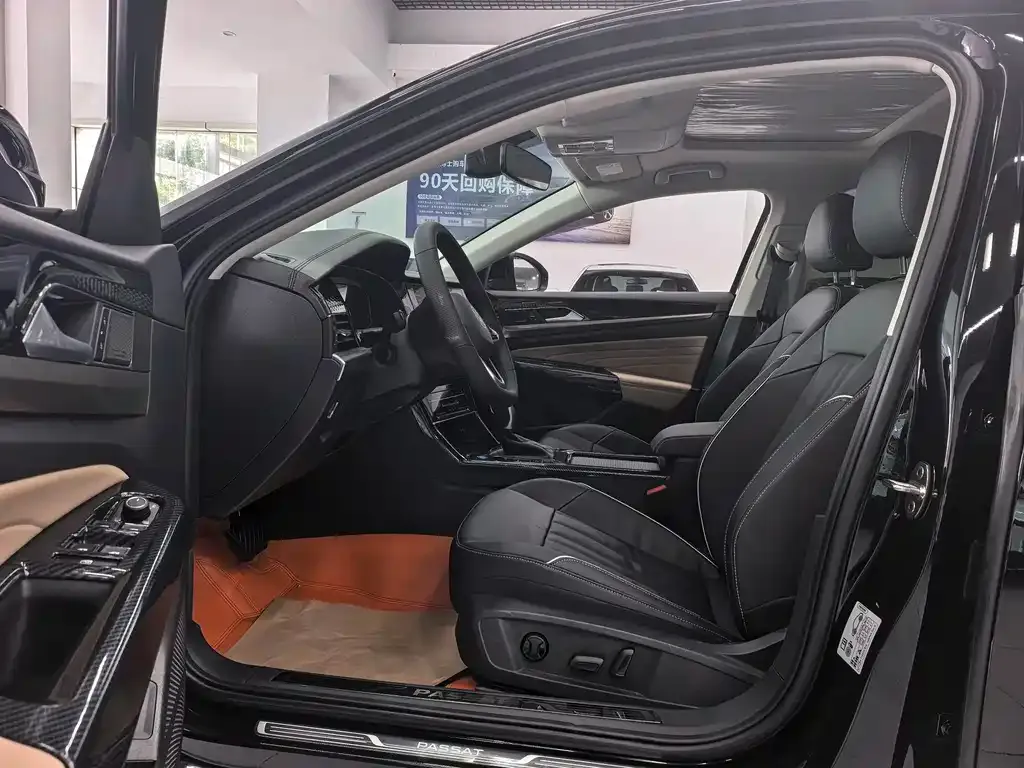 Volkswagen Passat — фото 10