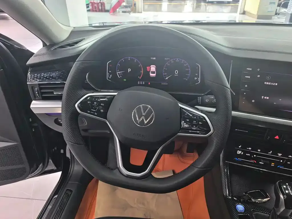 Volkswagen Passat — фото 6