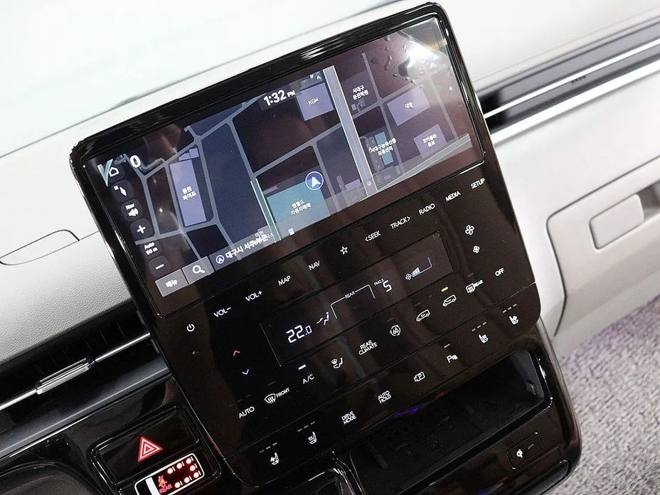 Hyundai Staria — фото 7