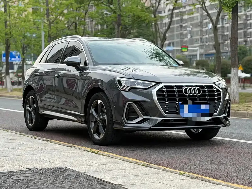 Audi Q3 — фото 9