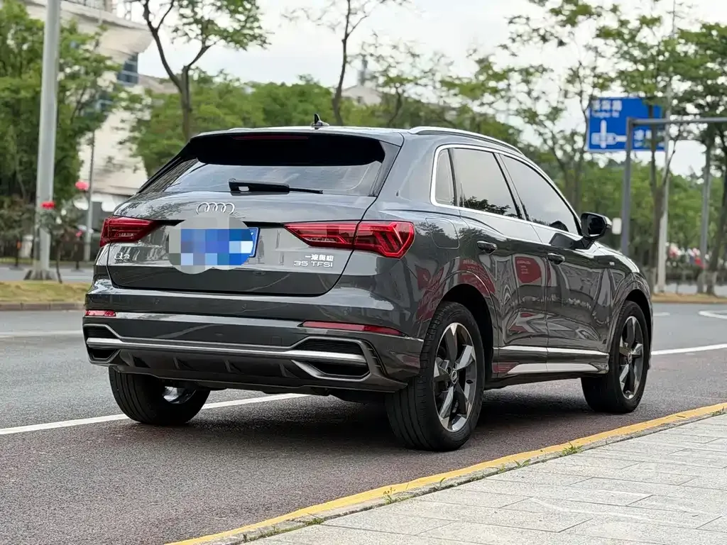 Audi Q3 — фото 3
