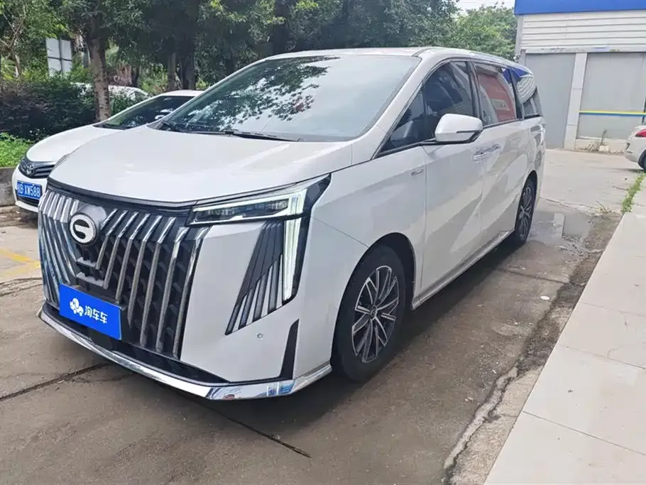 GAC Motor Trumpchi M8 — фото 1