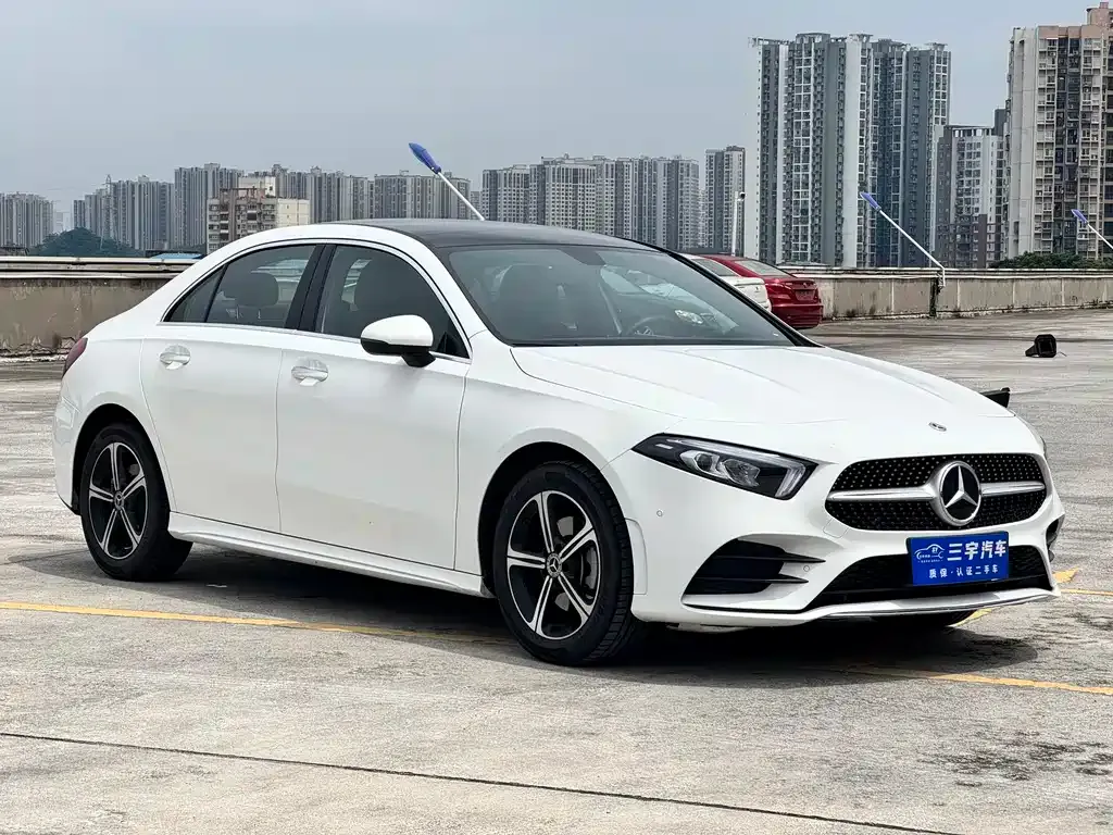 Mercedes-Benz A-Class — фото 8