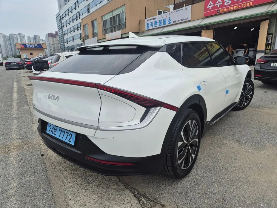 Kia EV6 — фото 10