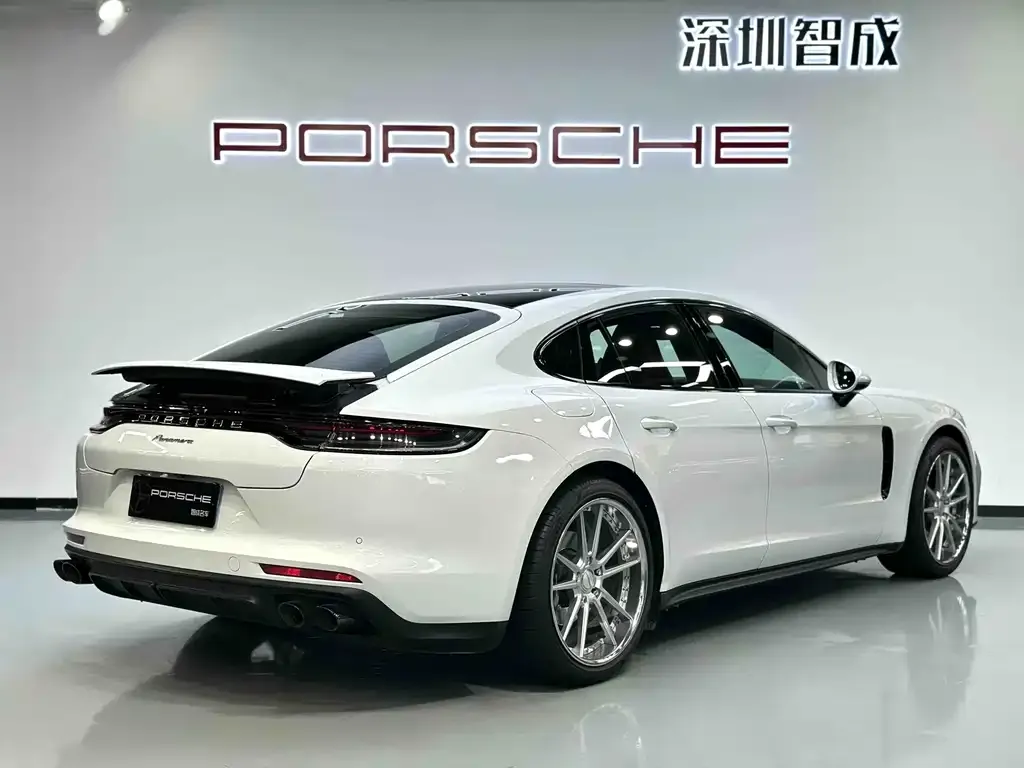 Porsche Panamera — фото 9