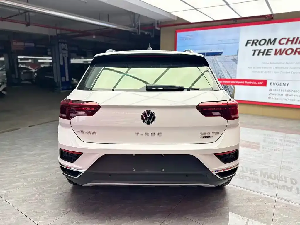 Volkswagen T-Roc — фото 4