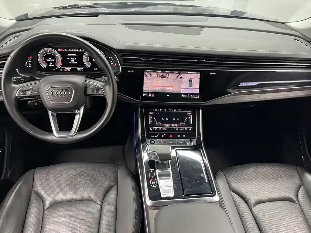 Audi Q8 — фото 8