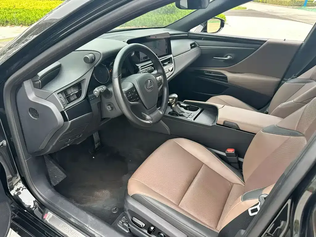 Lexus ES 2024 из CN, фото 6