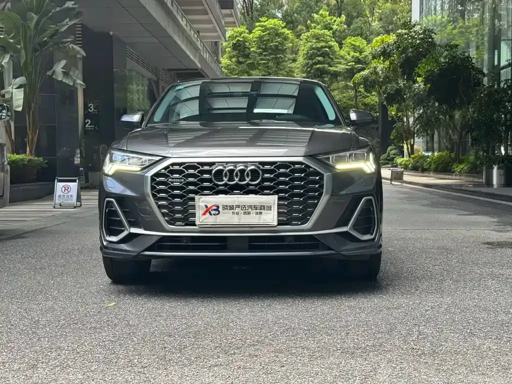 Audi Q3 Sportback — фото 9