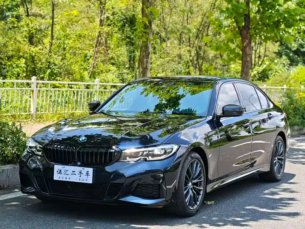 BMW 3 Series — фото 1