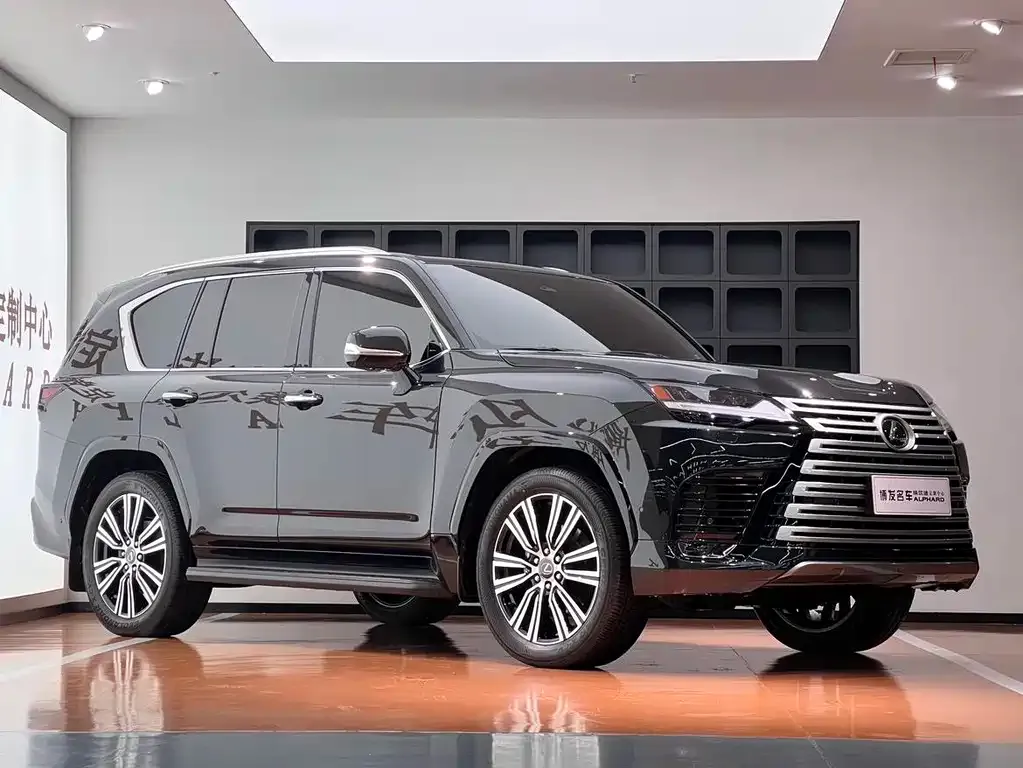 Lexus LX — фото 4