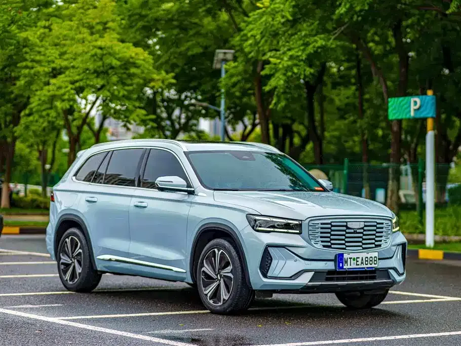 Geely Xingyue L — фото 6