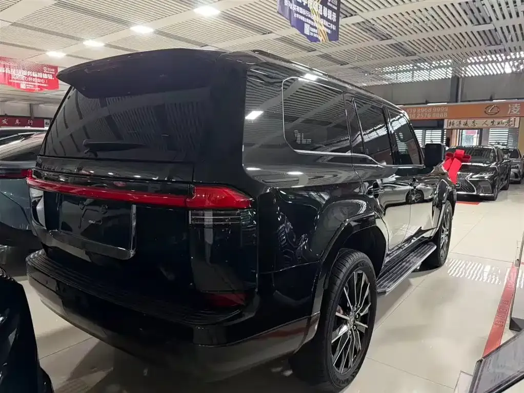 Lexus GX 2025 из CN, фото 3