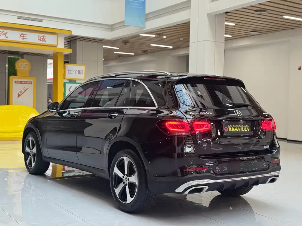 Mercedes-Benz GLC — фото 3