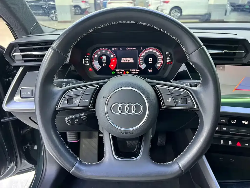 Audi A3 — фото 7