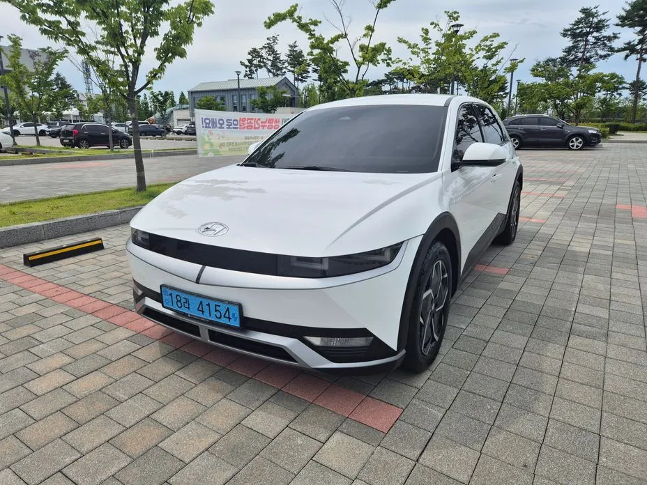 Hyundai Ioniq5 — фото 1